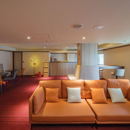 Rich & Free Hotel - Fuzhong 富逸旅趣-板橋府中館 Taipéi Exterior foto