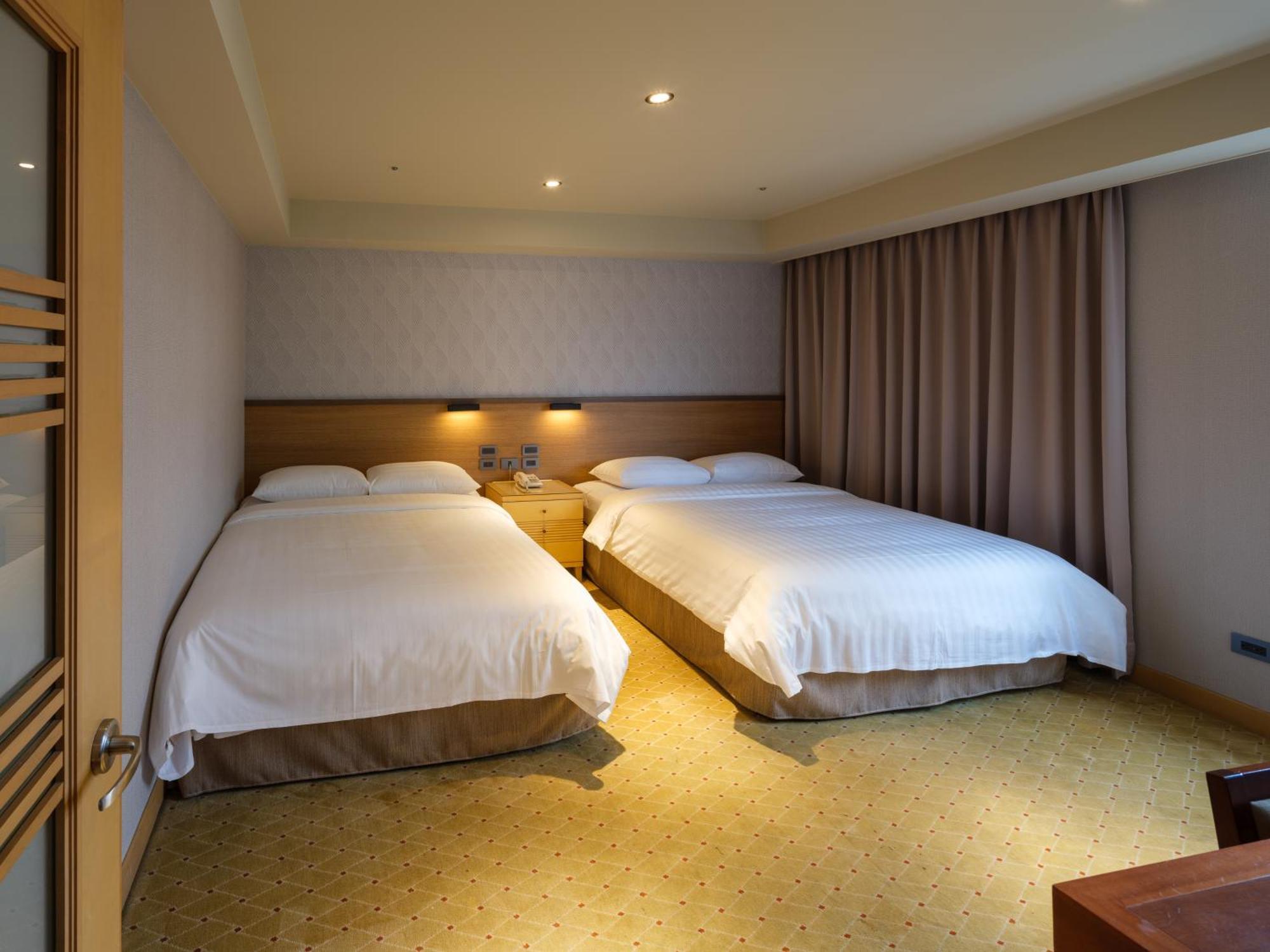 Rich & Free Hotel - Fuzhong 富逸旅趣-板橋府中館 Taipéi Exterior foto