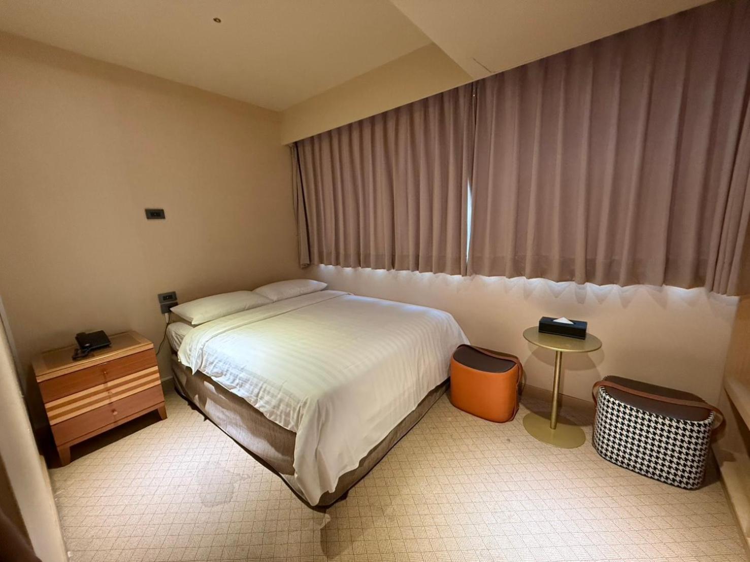 Rich & Free Hotel - Fuzhong 富逸旅趣-板橋府中館 Taipéi Exterior foto